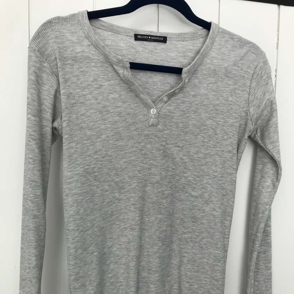 Long sleeve Brandy Melville top